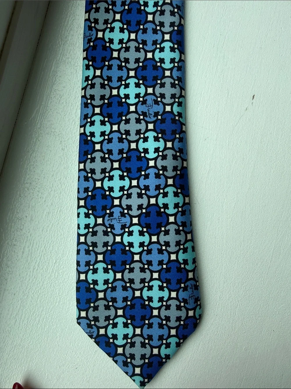 Emilio Pucci Set of 5 Patterned Silk Neckties in Blue, Pink, Gray and Brown